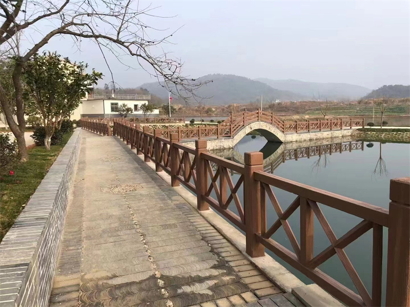 仿木柵欄